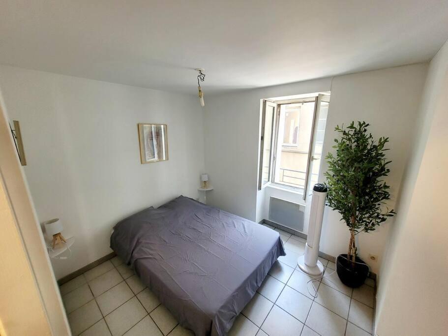 Appartement 2 Chambres Centre Ville Au Calme Valence  Dış mekan fotoğraf